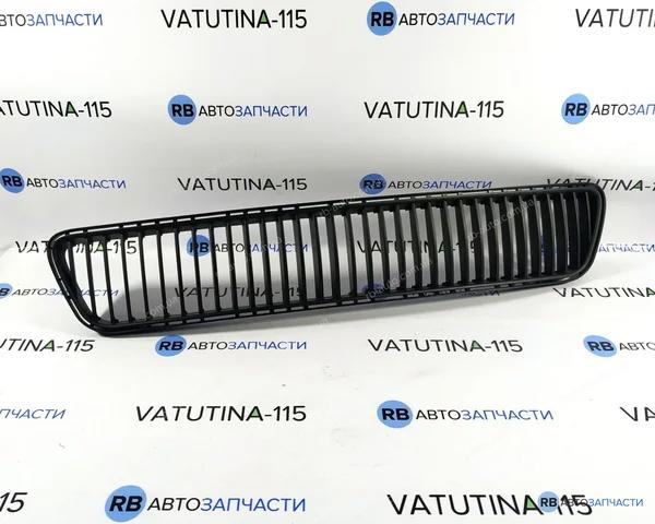Решітка переднього бампера, центральна 6Y0853677DB41 VAG