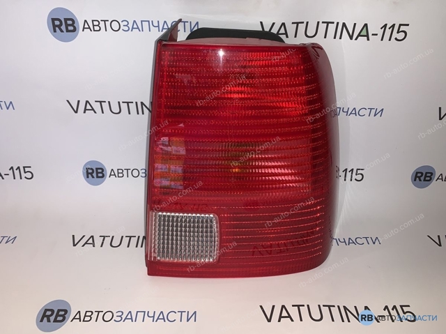 Задні ліхтарі 714029061803 MAGNETI MARELLI