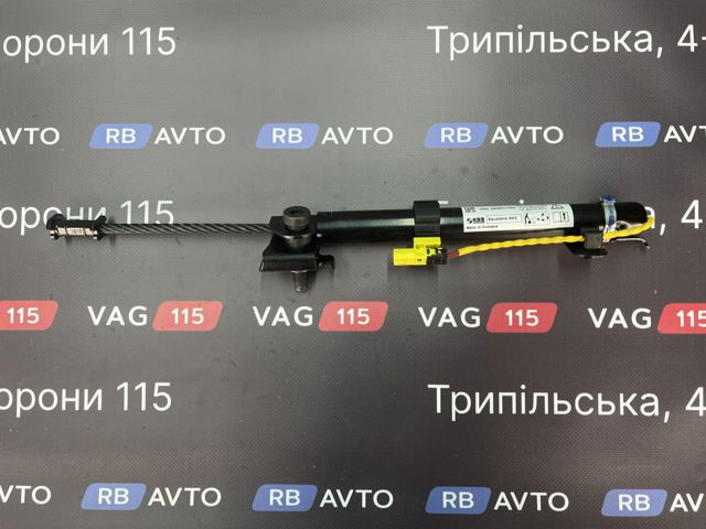 Регулятор висоти ременя безпеки передній правий 80A857620 VAG