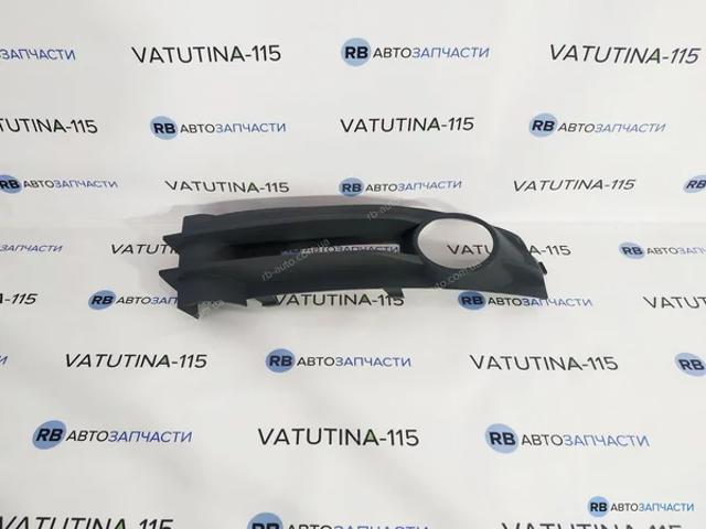 Заглушка, решітка протитуманних фар бампера переднього, права FP7406914 FPS