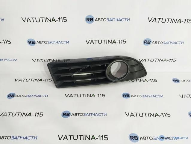 Решітка протитуманних фар ліва FP7408996 FPS