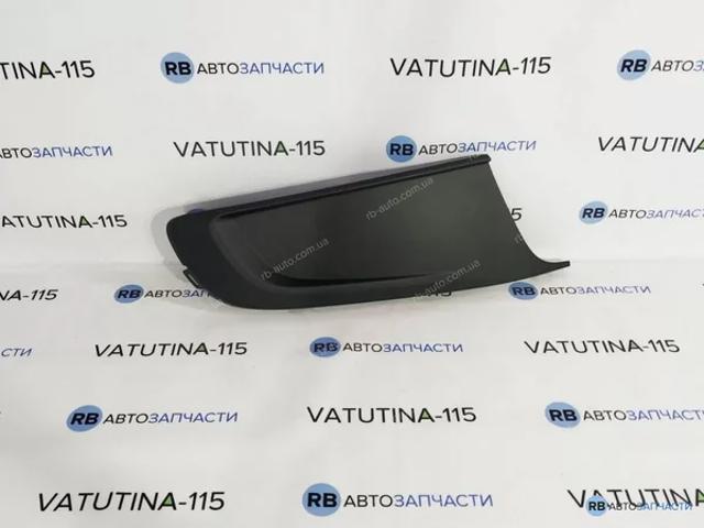 Заглушка ПТФ бампера переднього права FP7422914 FPS