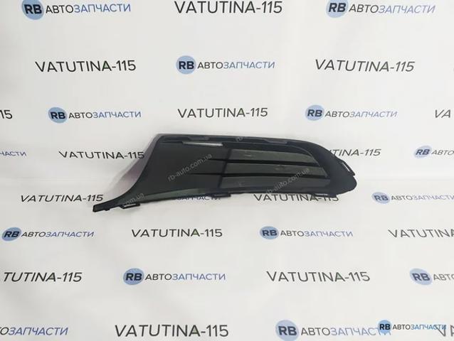 Заглушка ПТФ бампера переднього права FP7430914 FPS