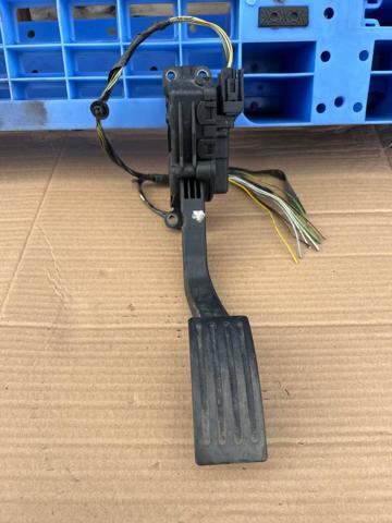Педаль акселератора 6PV00864101 FORD
