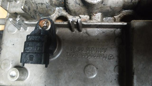 Кришка двигуна 6110160605 MERCEDES