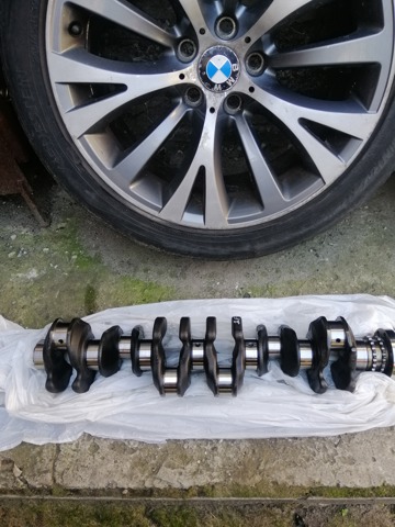 Колінчастий вал 11217792609 BMW