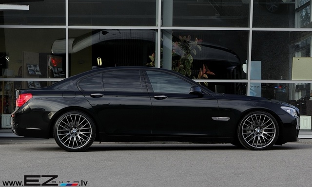 Дверка передня права 41007203978 BMW
