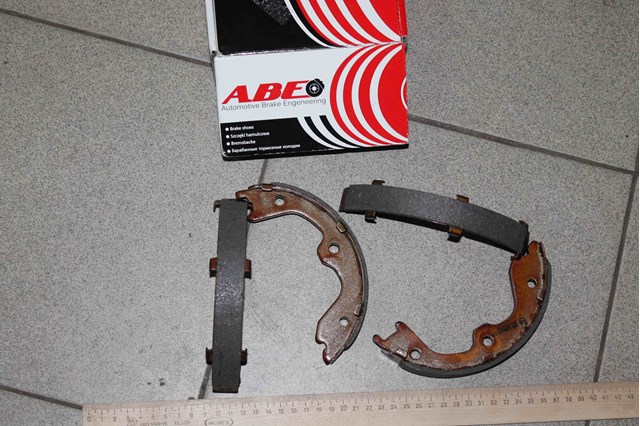 Гальмівні колодки стоянкового гальма C01067ABE ABE