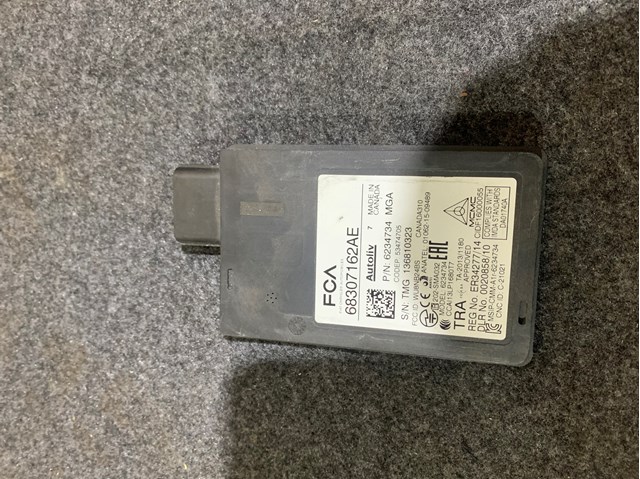 Датчик контролю мертвої зони, задній 68307162AE CHRYSLER