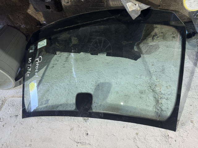 Вітрове скло 68338082AA CHRYSLER