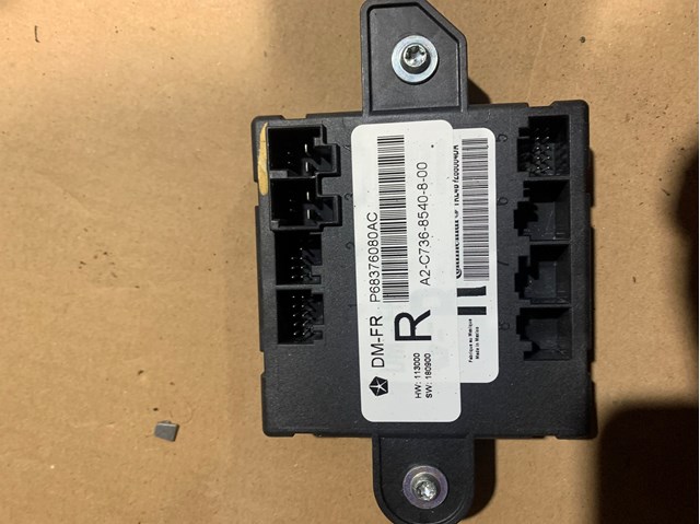 Блок комфорту передніх дверей 68376080AC CHRYSLER