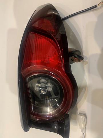 Задній правий зовнішній ліхтар BCKC51150 MAZDA