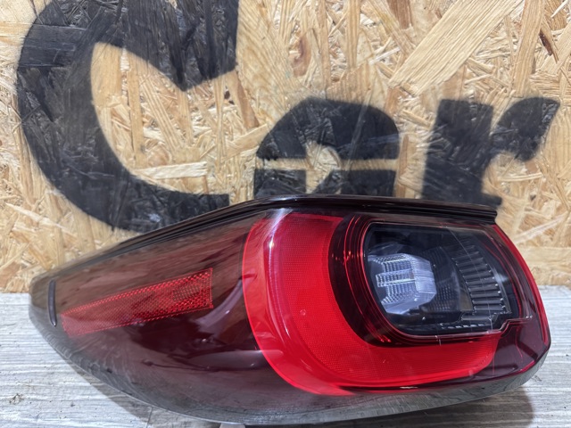Стоп задній KPF151160 MAZDA
