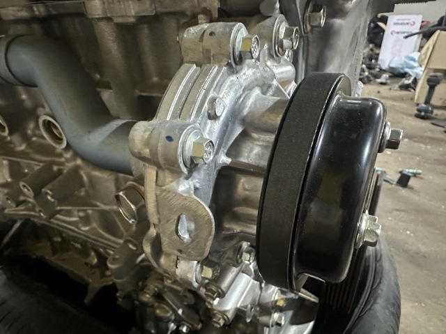 Насос охолоджуючої рідини P5PW15010B MAZDA