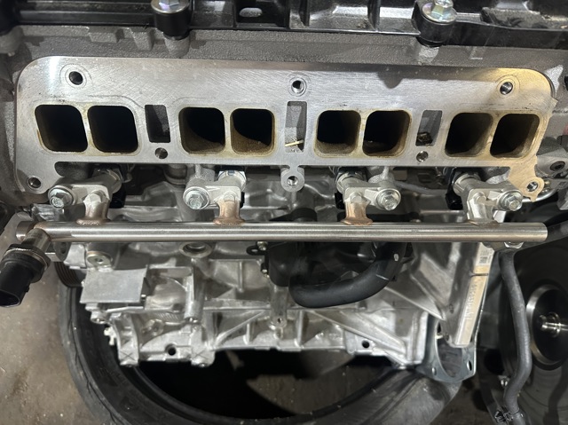 Паливна рампа PX9R13150 MAZDA