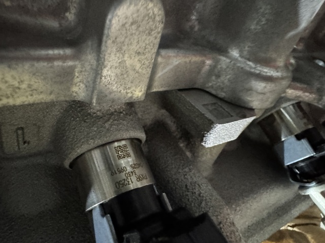 Форсунка інжектора PX9R13250 MAZDA