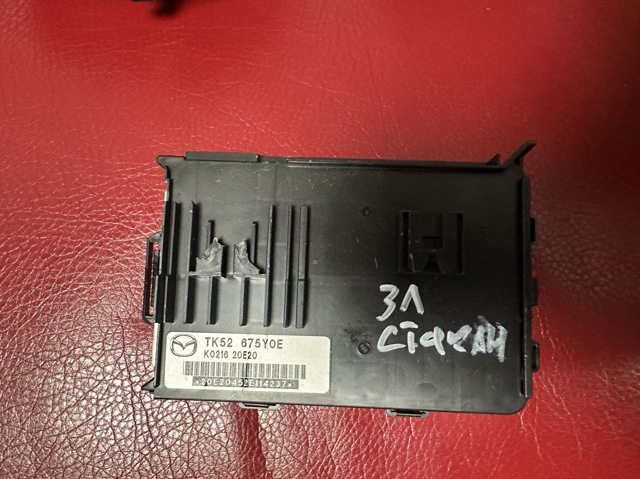 Блок управління комфорту TK52675Y0E MAZDA