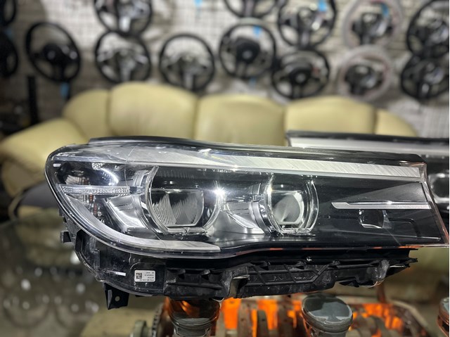 Основна фара - вставка 63117408712 BMW