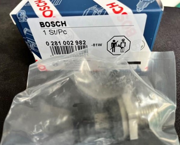 Регулятор тиску палива 0281002982 BOSCH