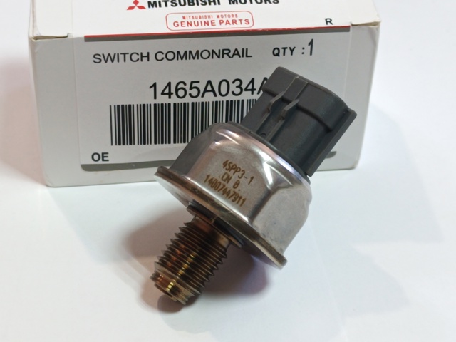 Рампа форсунок системи упорскування палива 1465A034 MITSUBISHI
