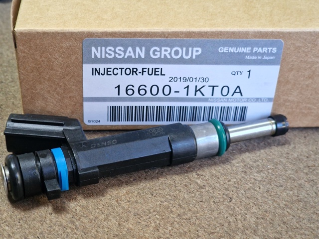 Форсунка вприску палива 166001KT0A NISSAN