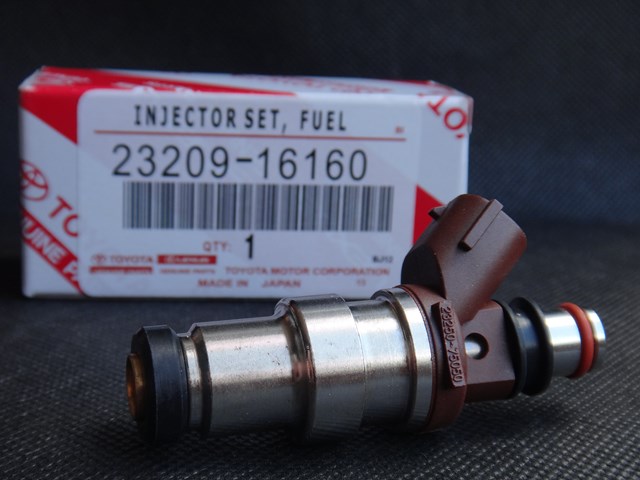 Форсунка інжектора 2320916160 TOYOTA