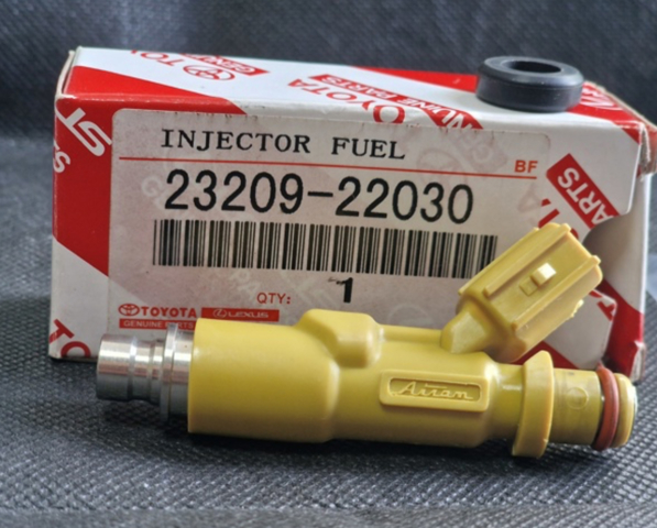 Форсунки електромагнітні 2325022030 TOYOTA