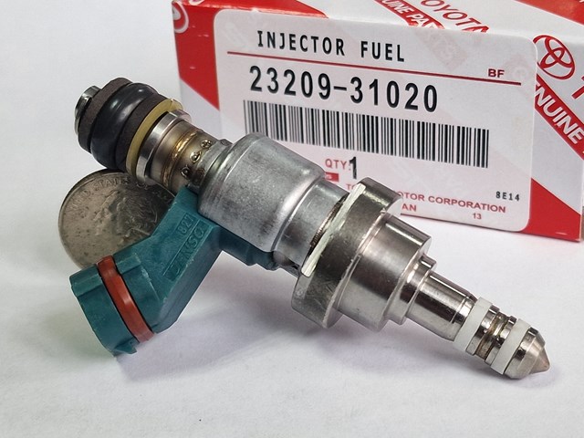 Форсунка вприску палива 2325031020 TOYOTA