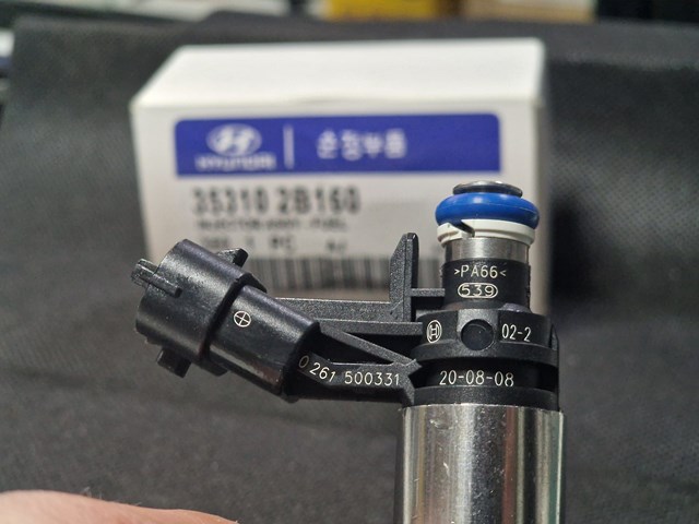 Форсунки електромагнітні 353102B160 HYUNDAI