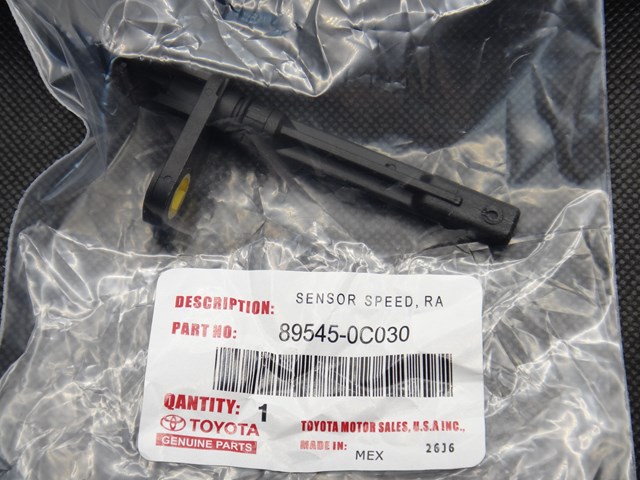 Датчик АБС задній правий 895450C030 TOYOTA