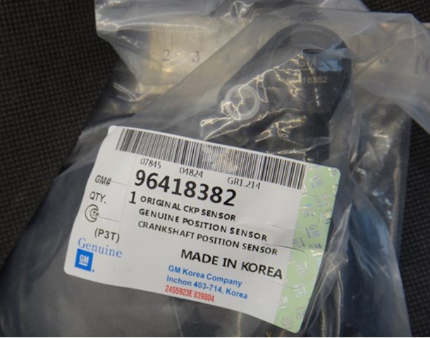 Датчик обертів колінвалу 96418382 GM