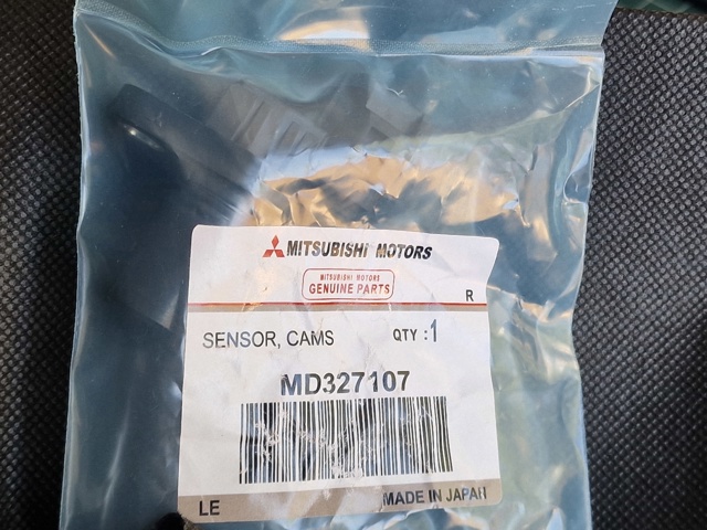 Датчик положення распредвалу MD327107 MITSUBISHI