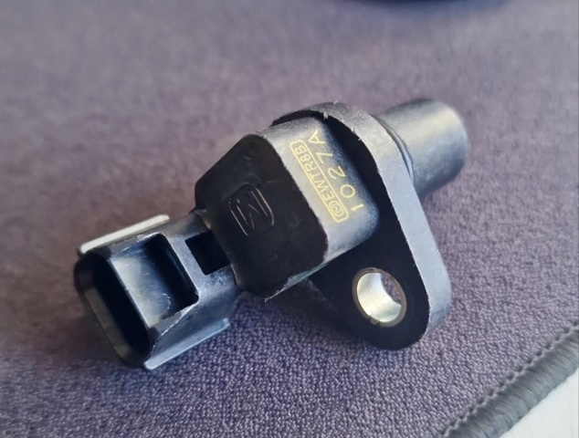 Датчик обуртів распредвалу MD348074 CHRYSLER