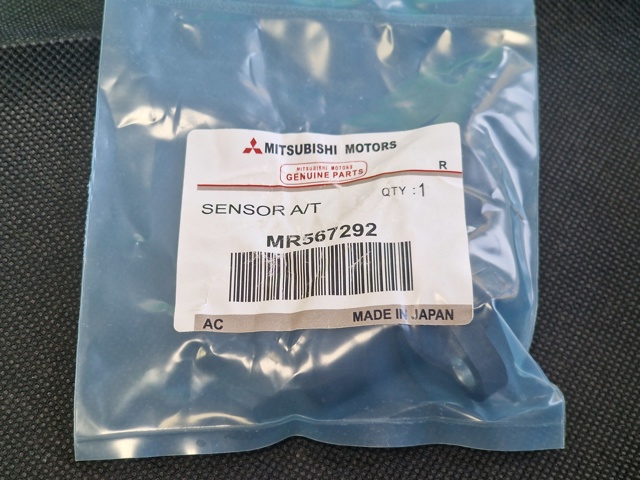 Датчик спідометра MR567292 MITSUBISHI