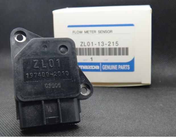 Датчик витрати повітря ZL0113215 MAZDA