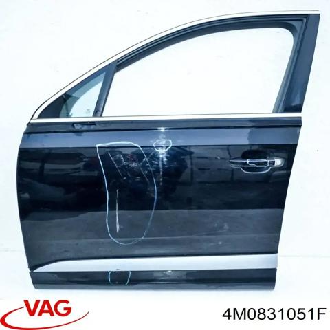 Водійські двері 4M0831051F VAG