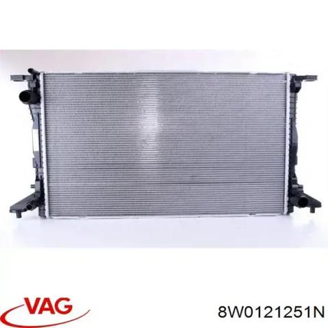Радіатор системи охолодження двигуна 8W0121251N VAG