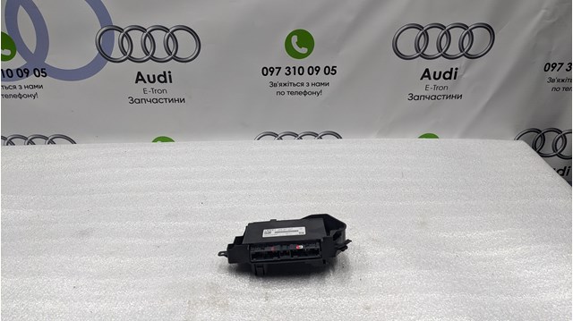 Блок електронного управління 4KE907558 VAG