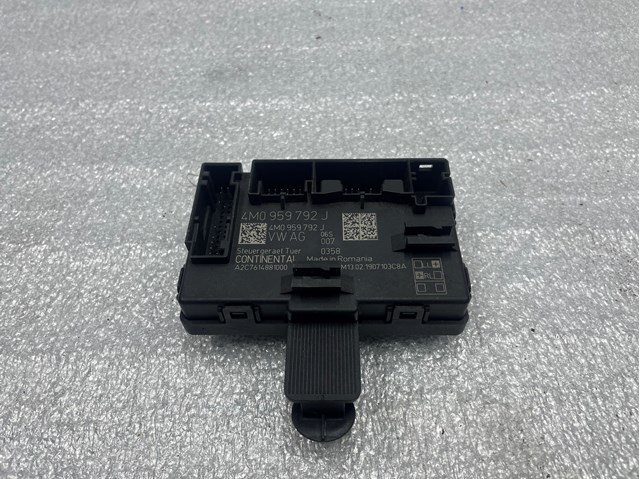 Блок комфорту передніх дверей 4M0959792J VAG