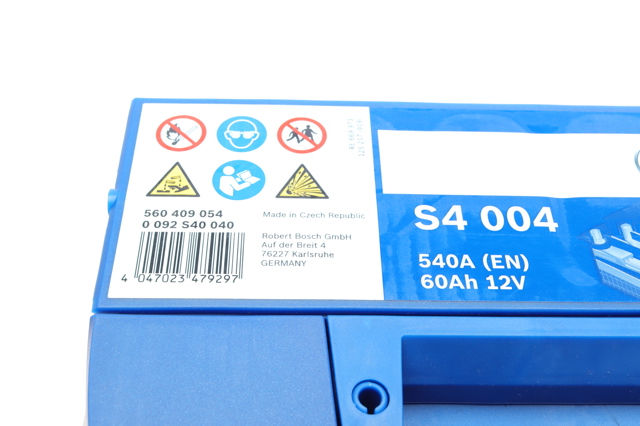 Автомобільна батарея 0092S40040 BOSCH