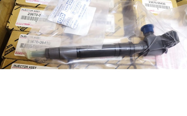 Форсунки електромагнітні 2367009430 TOYOTA
