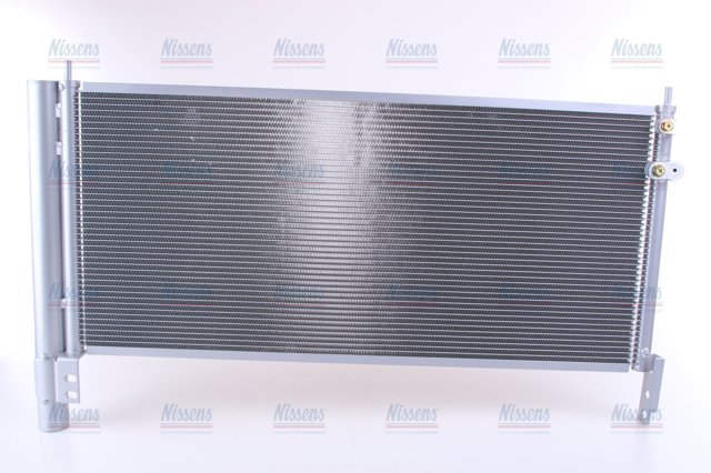 Радіатор кондиціонера 940175 NISSENS