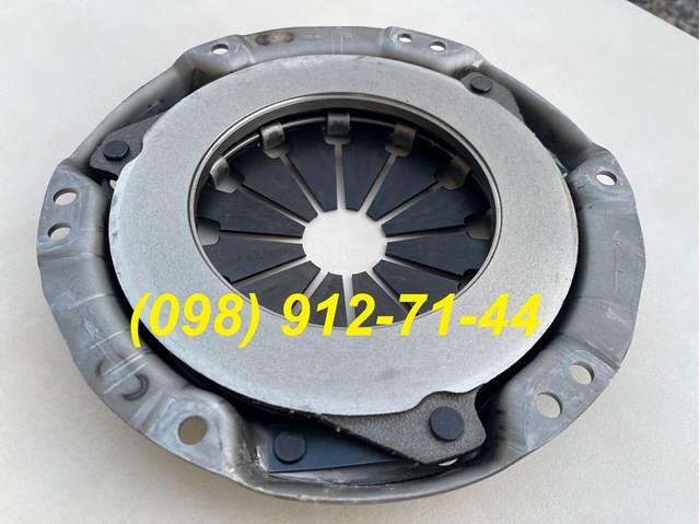 Натискний диск зчеплення Suzuki Jimny