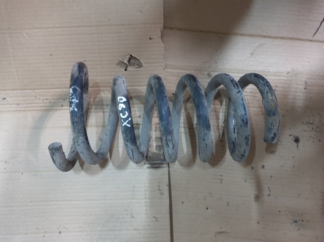 Пружина підвіски задня 31329366 VOLVO