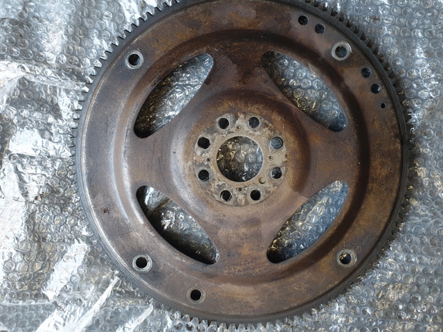 Маховик із зубчастим ободом в зборі 4602282 LAND ROVER