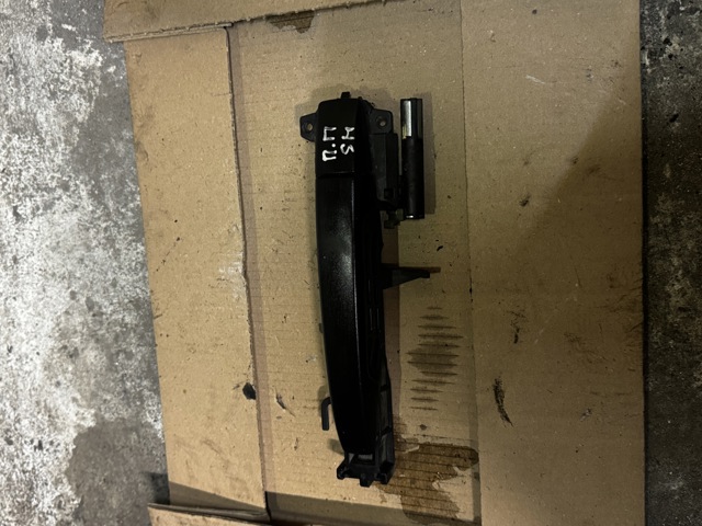 Ручка передньої двері зовнішня 61160FG020NN SUBARU