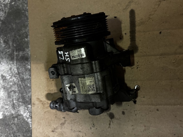 Компресор холодоагенту 73111SC000 SUBARU