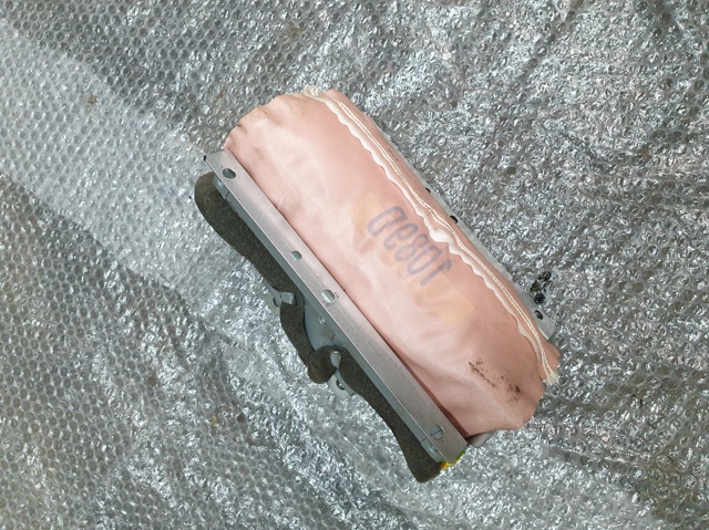 Подушка безпеки пасажира 8686592 VOLVO