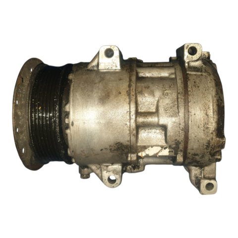 Насос кондиціонера 8831053060 TOYOTA