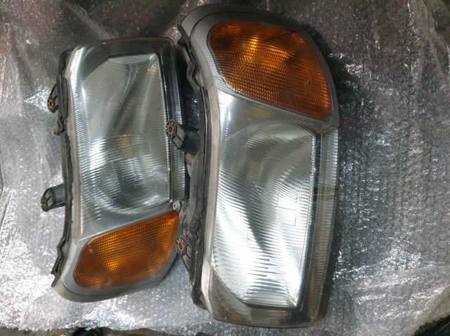 Фара комбінована, передня Land Rover Freelander 1